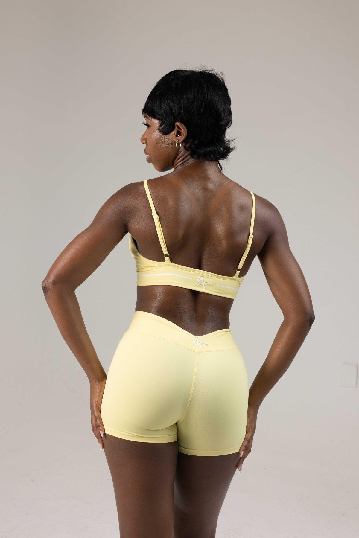 SculptLab Jacket, V-Back Shorts & Yoga Bra - Yellow